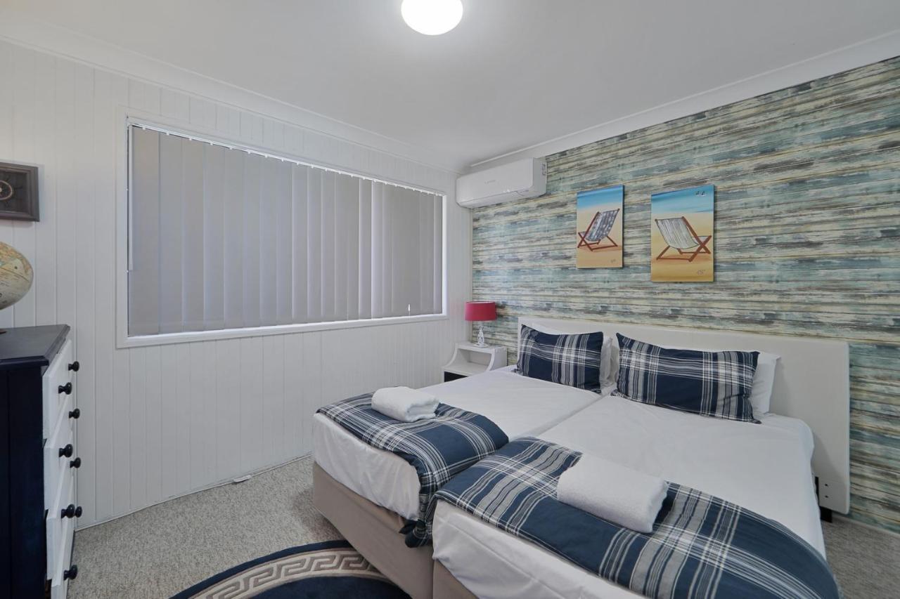 Breakaway At Bargara Apartment Exterior photo